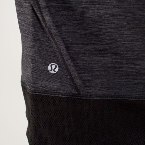 RARE Lululemon Sun Runner Short Sleeve Black 6 - Picture 5 of 8